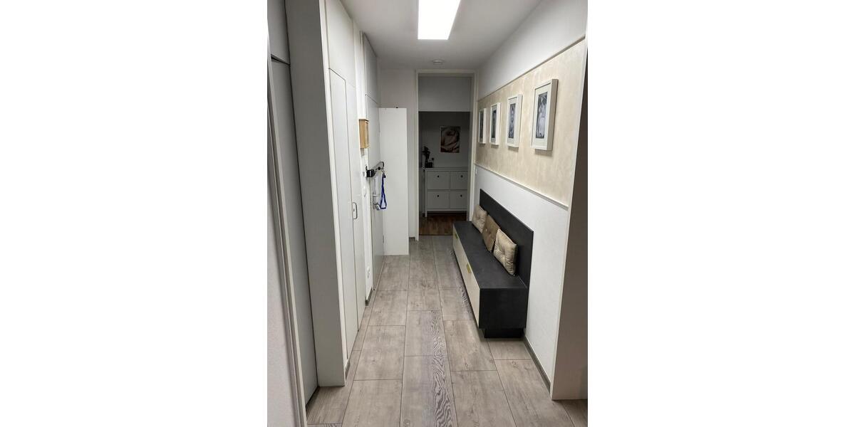 Etagenwohnung Fürth Bislohe - 3 Zimmer, 84 m&sup2;, 1.180&euro; | Angebot:26677272
