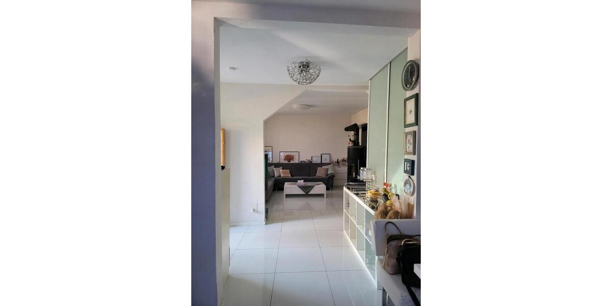 Doppelhaushälfte Lauf an der Pegnitz - 4 Zimmer, 130 m&sup2;, 1.850&euro; | Angebot:24835503