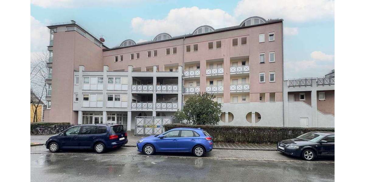 Wohnung zum Kaufen in Nürnberg 339.000 € 92 m² 2.5 zimmer
