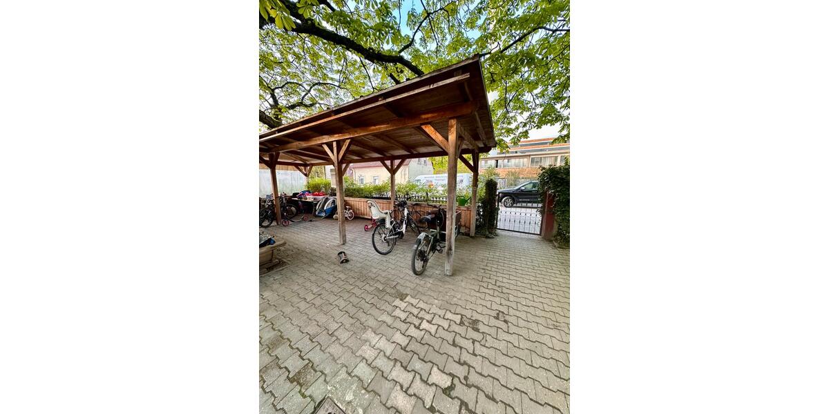 Dachgeschoßwohnung Nürnberg Gaismannshof - 6 Zimmer, 105 m&sup2;, 1.575&euro; | Angebot:26199524