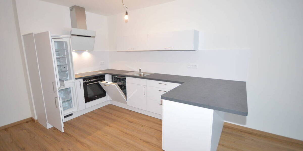 Etagenwohnung Altdorf - 2 Zimmer, 73 m&sup2;, 900&euro; | Angebot:26486060