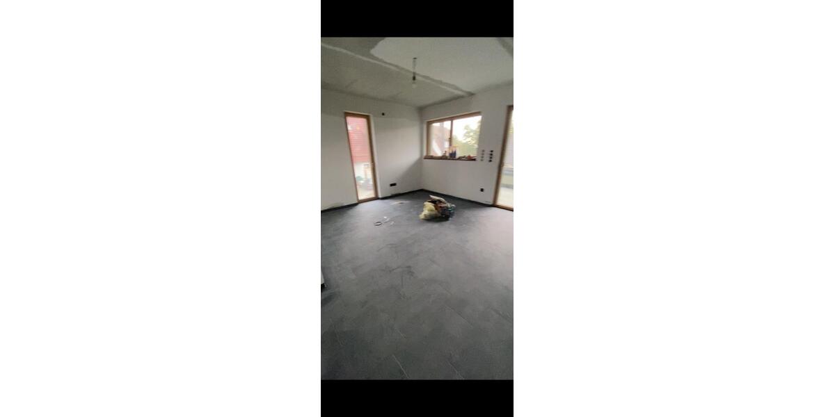 Etagenwohnung Nürnberg Altenfurt - 5.5 Zimmer, 131 m&sup2;, 2.100&euro; | Angebot:27616703