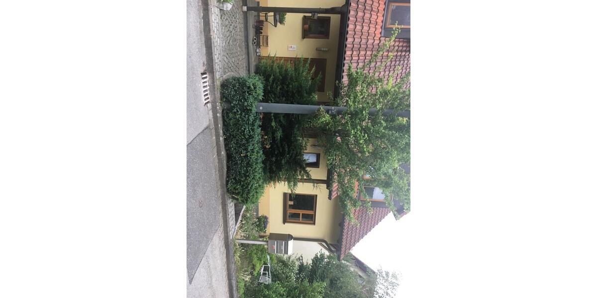 Doppelhaushälfte Hersbruck - 4 Zimmer, 108 m&sup2;, 1.400&euro; | Angebot:27617183
