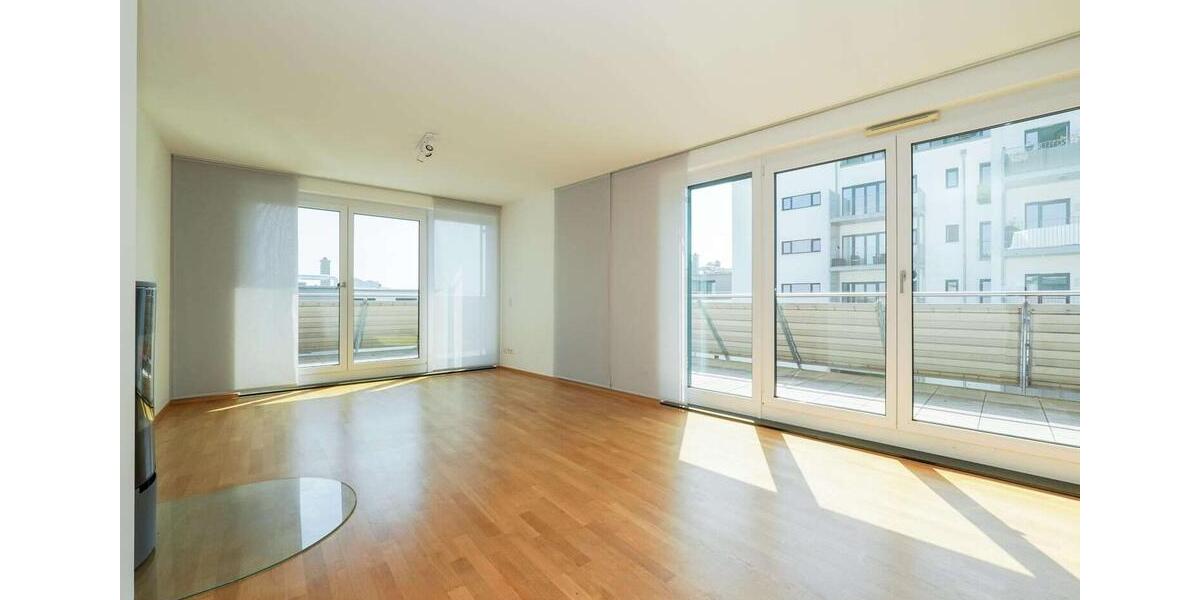 10 Min. ins Zentrum: Modernes Penthouse mit 65 m² Dachterrasse 4 zimmer