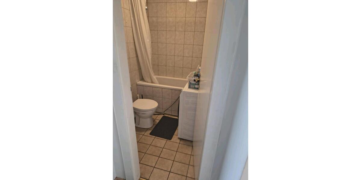 Etagenwohnung Nürnberg Langwasser - 1 Zimmer, 33 m&sup2;, 550&euro; | Angebot:26208350