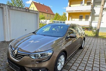 Renault Megane 112.672 km 10.000 € Nürnberg 90403