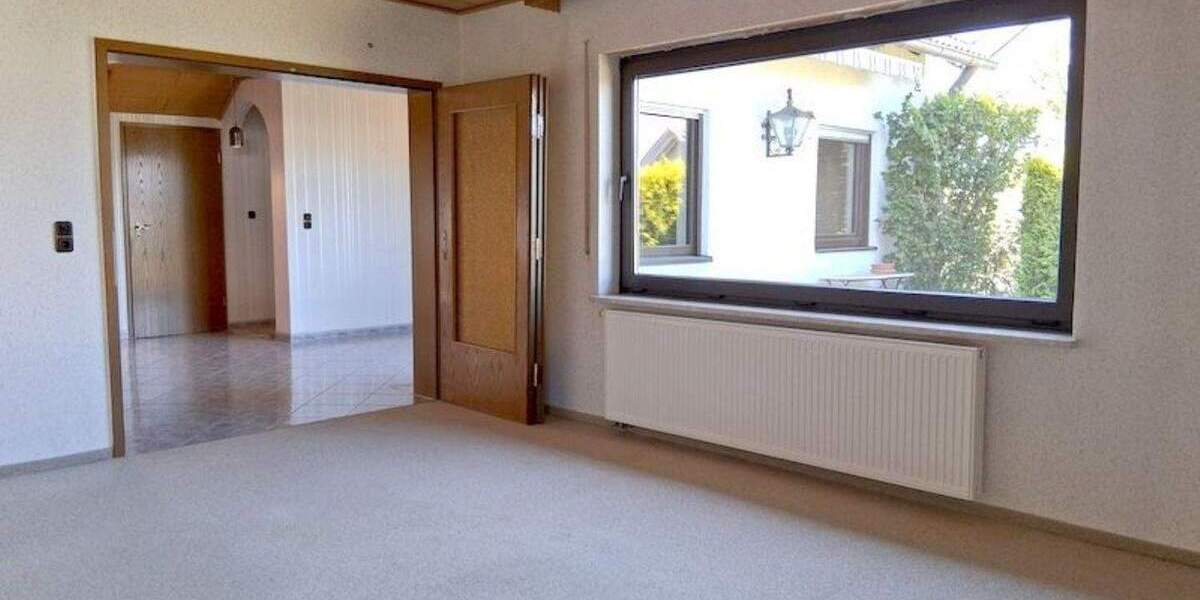 Einfamilienhaus Langenzenn - 5 Zimmer, 200 m&sup2;, 689.000&euro; | Angebot:25735698