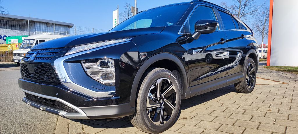 Mitsubishi Eclipse Cross 65.513 km 16.990 &euro; Fürth 90763