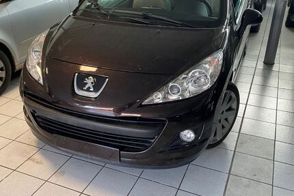 Peugeot 207 197.000 km 4.890 € Fürth 90763