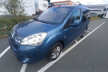 Citroen Berlingo 72.821 km 8.950 € Nürnberg 90431