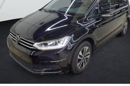VW Touran 27.400 km 33.880 &euro; Schwabach 91126