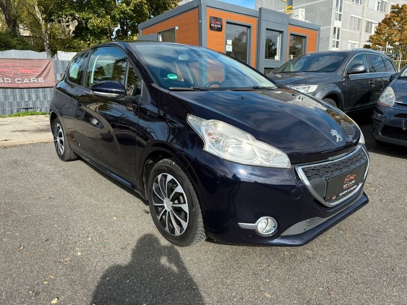 Peugeot 208 146.000 km 4.200 € Nürnberg 90441