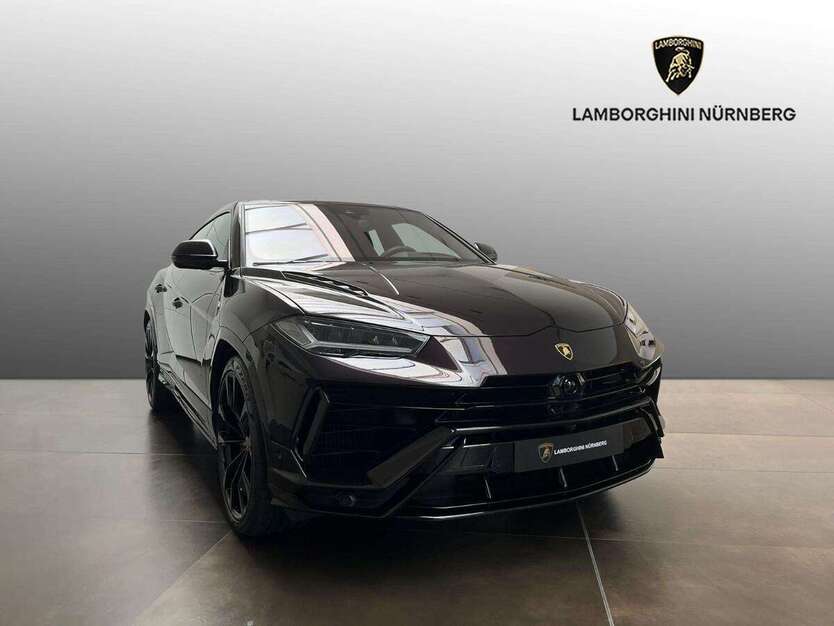 Lamborghini Urus 3.700 km 329.000 € Nürnberg 90441