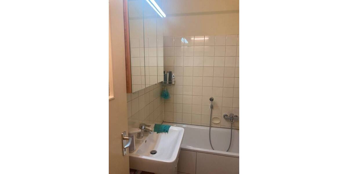 Etagenwohnung Nürnberg St Johannis - 3 Zimmer, 68 m&sup2;, 720&euro; | Angebot:24139165