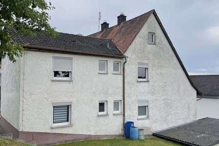 Haus Roth - Bernlohe Bernlohe - 6 Zimmer, 180 m&sup2;, 439.000&euro; | Angebot:26885250