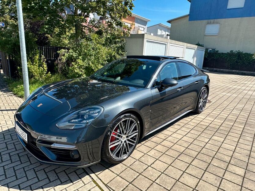 Porsche Panamera 114.000 km 62.999 € Nürnberg 90431