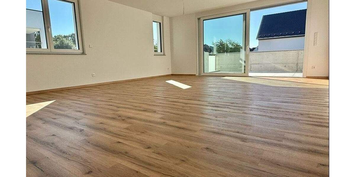 Etagenwohnung Roßtal - 3 Zimmer, 94 m&sup2;, 479.000&euro; | Angebot:25563846