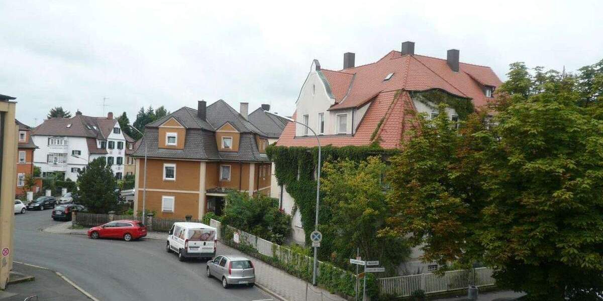 Mehrfamilienhaus, Wohnhaus Forchheim - 4 Zimmer, 184 m&sup2;, 619.000&euro; | Angebot:25798926
