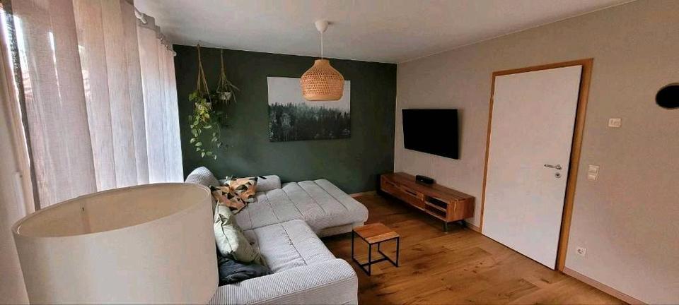 Doppelhaushälfte Roth - 6 Zimmer, 156 m&sup2;, 1.800&euro; | Angebot:26403436