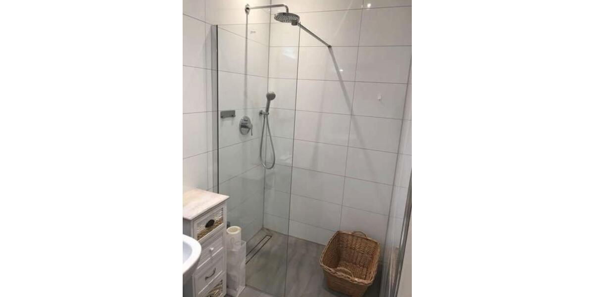 Einfamilienhaus Cadolzburg - 5 Zimmer, 165 m&sup2;, 2.100&euro; | Angebot:25025133