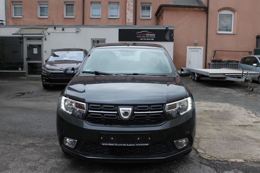 Dacia Sandero 46.500 km 5.900 € Nürnberg 90443