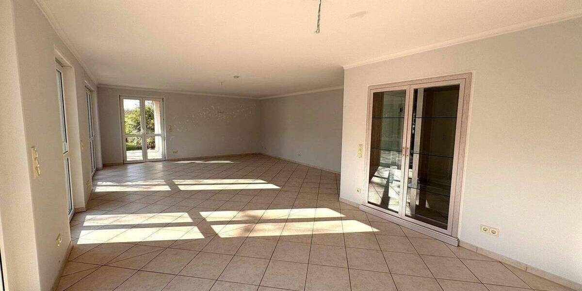 Etagenwohnung Nürnberg Gaismannshof - 4 Zimmer, 145 m&sup2;, 1.950&euro; | Angebot:26863508