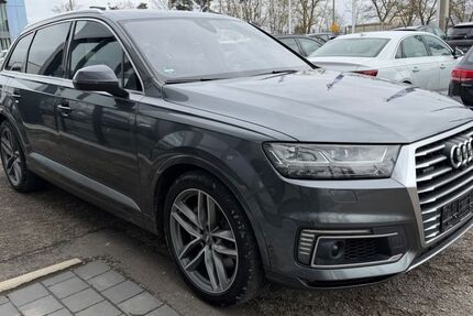 Audi Q7 269.000 km 21.599 &euro; Fürth bei Nürnberg 90763