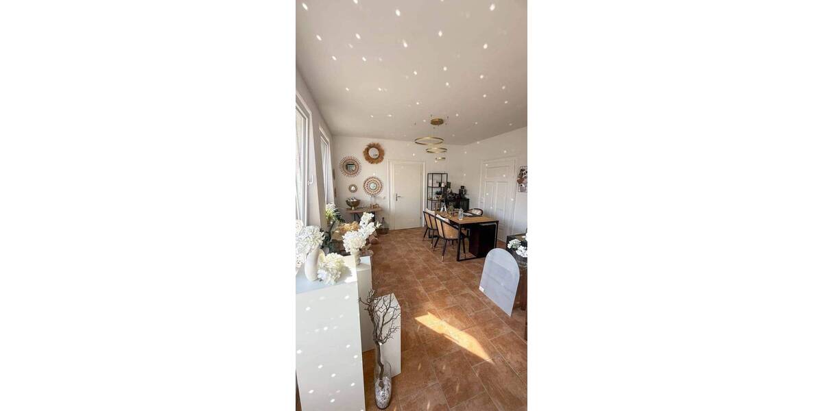 Terrassenwohnung Fürth Nordstadt - 5 Zimmer, 120 m&sup2;, 1.080&euro; | Angebot:26891611