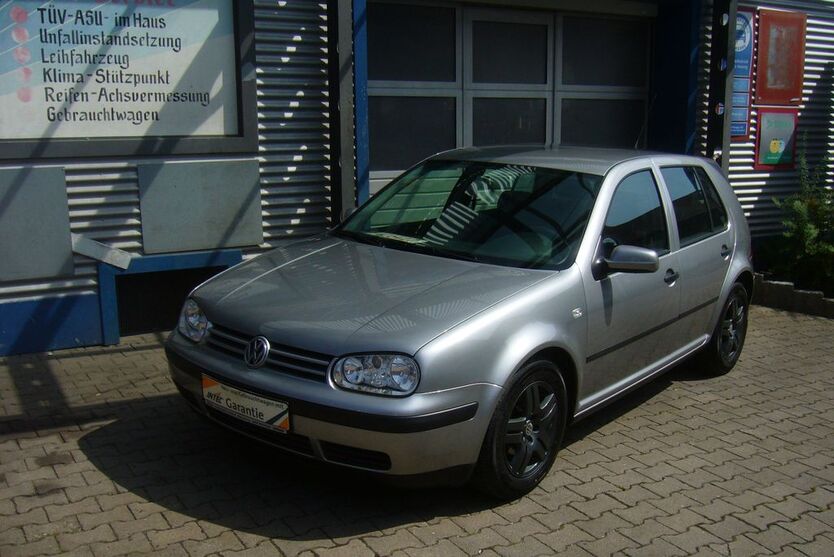 VW Golf 169.000 km 4.500 € Pyrbaum-Schwarzach 90602