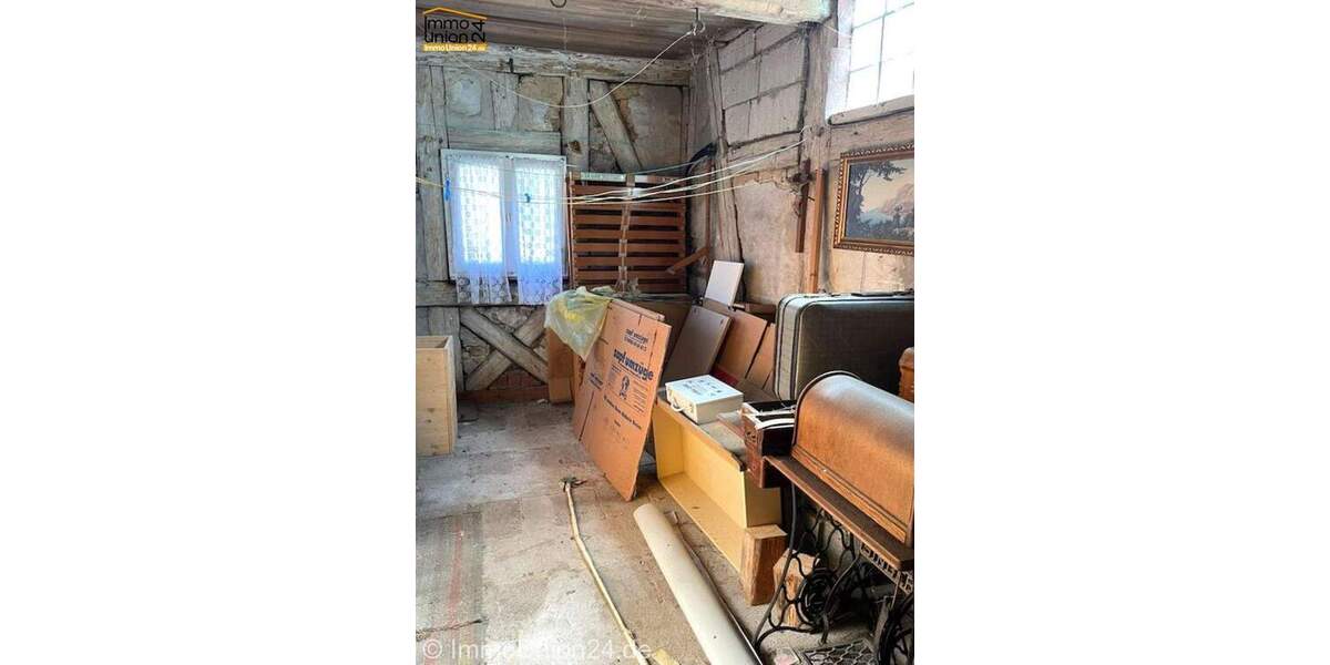 Mehrfamilienhaus, Wohnhaus Altdorf bei Nürnberg Altdorf - 6 Zimmer, 150 m&sup2;, 225.000&euro; | Angebot:25662829