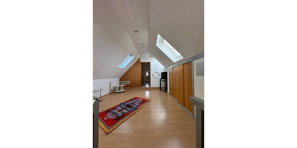 Charmantes Zweifamilienhaus, in begehrter, ruhiger Lage von Fürth Dambach 1 zimmer