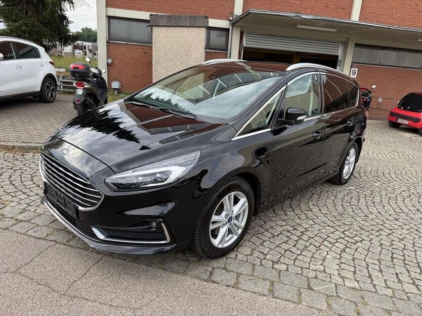 S-Max