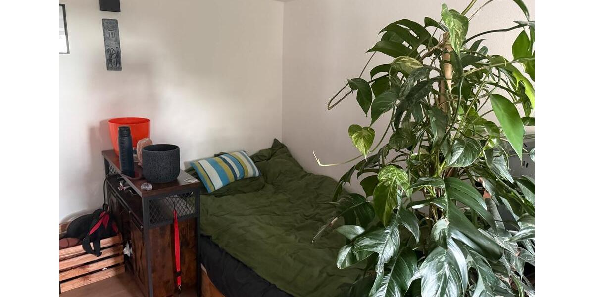 Einfamilienhaus Uttenreuth - 7 Zimmer, 181 m&sup2;, 1.999&euro; | Angebot:27614404