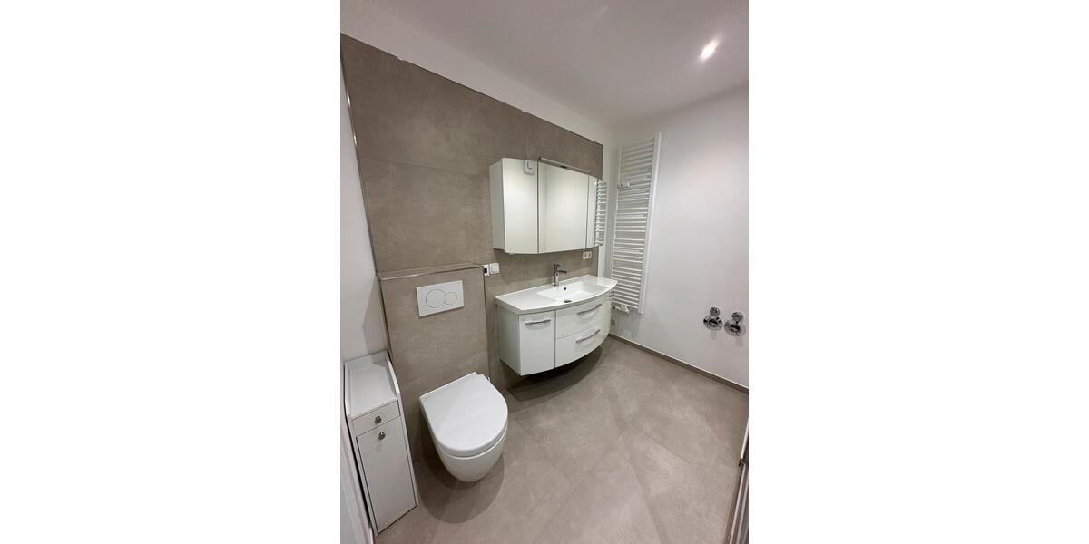 Hochparterre Nürnberg Eberhardshof - 2 Zimmer, 62 m&sup2;, 1.340&euro; | Angebot:27607650