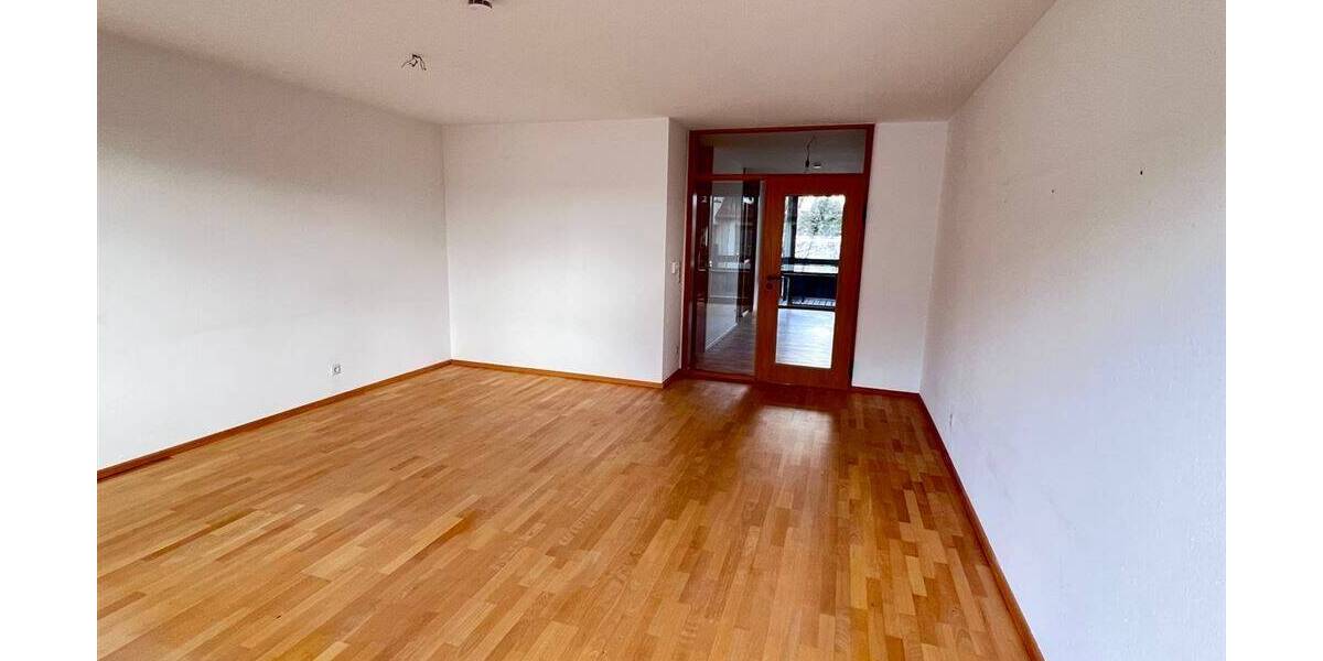 Etagenwohnung Nürnberg Fischbach - 3 Zimmer, 100 m&sup2;, 1.150&euro; | Angebot:26201885