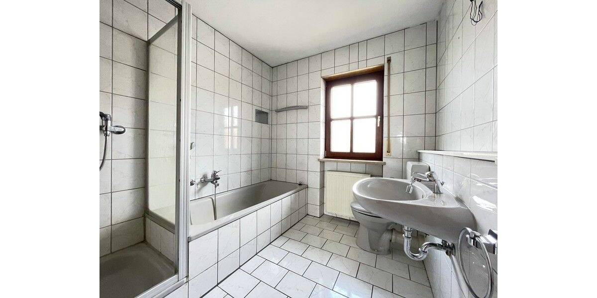 Mehrfamilienhaus, Wohnhaus Leinburg - 5 Zimmer, 388.000&euro; | Angebot:26933944