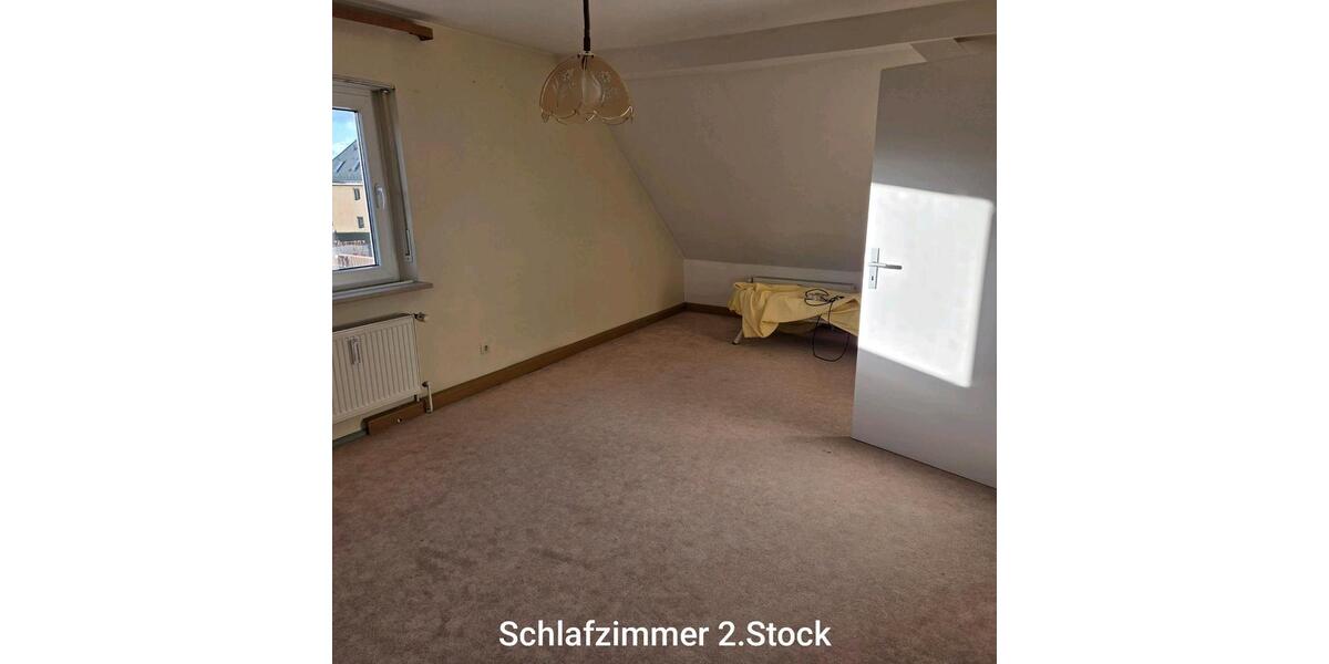 Hausverkauf von Privat mit großem Grundstück 6 zimmer