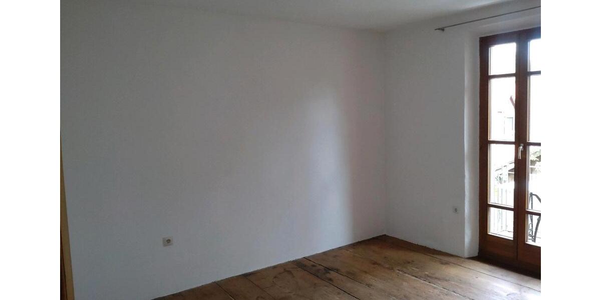 Etagenwohnung Uttenreuth - 4 Zimmer, 100 m&sup2;, 1.410&euro; | Angebot:25173882