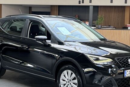 Seat Arona 88.942 km 13.740 &euro; Cadolzburg bei Nürnberg 90556