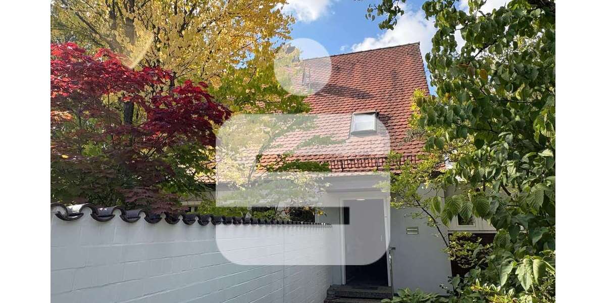 Haus zum Kaufen in Erlangen 890.000 € 155 m² 7 zimmer