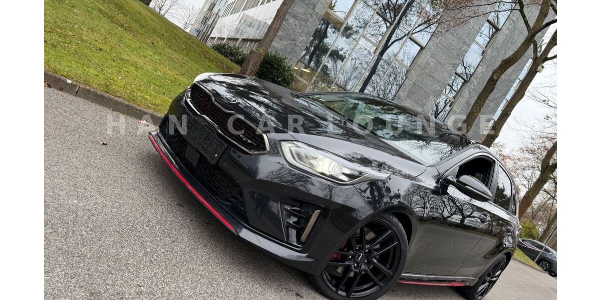 Kia ceed / Ceed 95.000 km 17.900 &euro; Nürnberg 90431