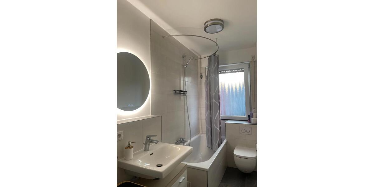 Etagenwohnung Nürnberg Gleißhammer - 2 Zimmer, 55 m&sup2;, 900&euro; | Angebot:27552328