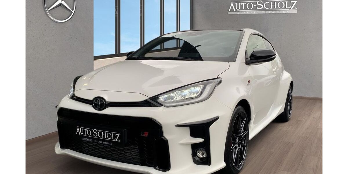 Toyota Yaris 40.227 km 34.787 &euro; Nürnberg 90425