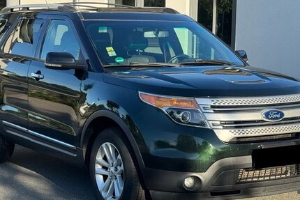 Ford Explorer 300.000 km 9.900 &euro; Nürnberg 90431