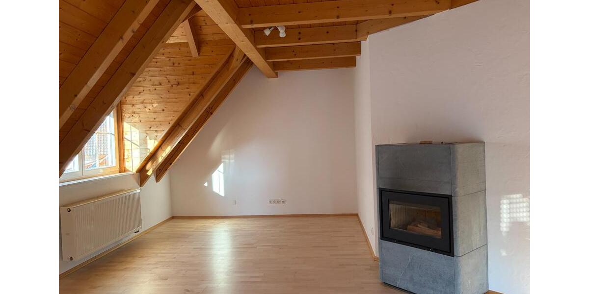 Maisonettenwohnung Effeltrich - 5 Zimmer, 125 m&sup2;, 1.350&euro; | Angebot:25550457