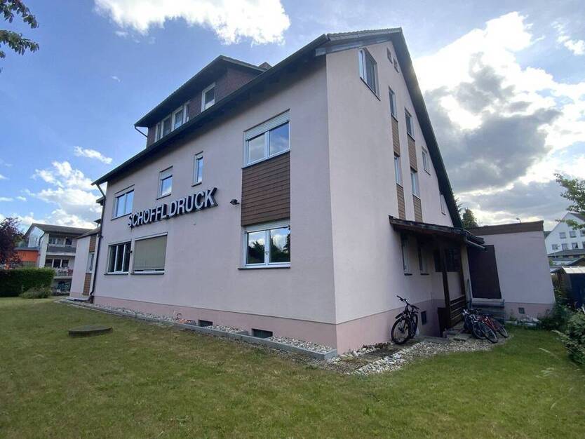 Großes Wohn- und Geschäftshaus in zentraler Lage in Forchheim