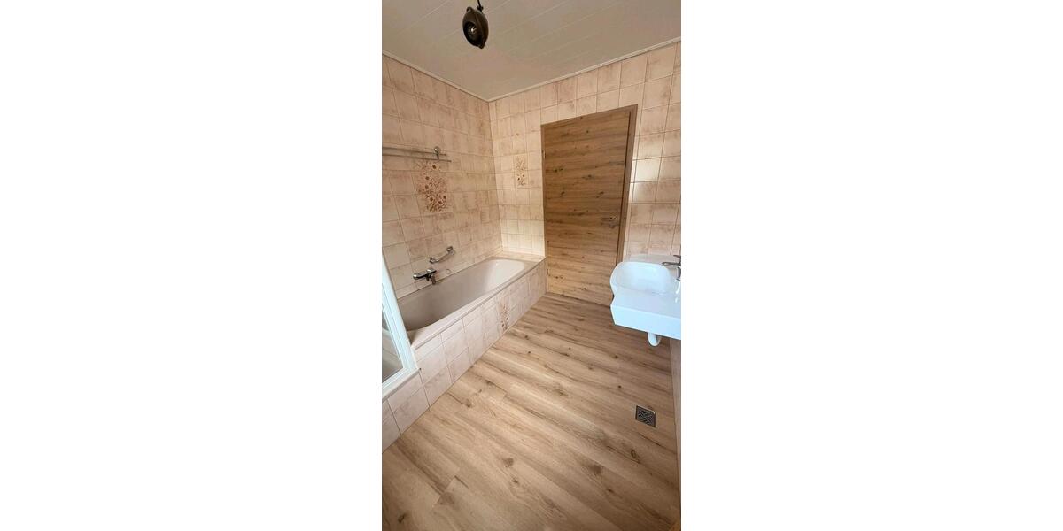 Etagenwohnung Dietenhofen - 4.5 Zimmer, 108 m&sup2;, 990&euro; | Angebot:27612324