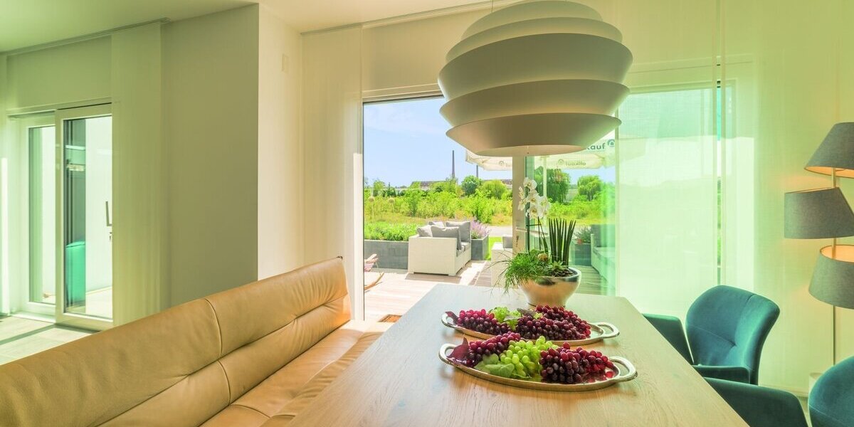 Exklusive Stadtvilla in Leerstetten - Individuell geplant, komfortabel gebaut - Villa Schwanstetten Leerstetten | Angebot:27473571