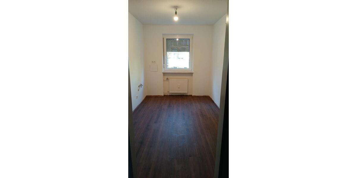 Etagenwohnung Nürnberg Gebersdorf - 3 Zimmer, 83 m&sup2;, 1.245&euro; | Angebot:27598954