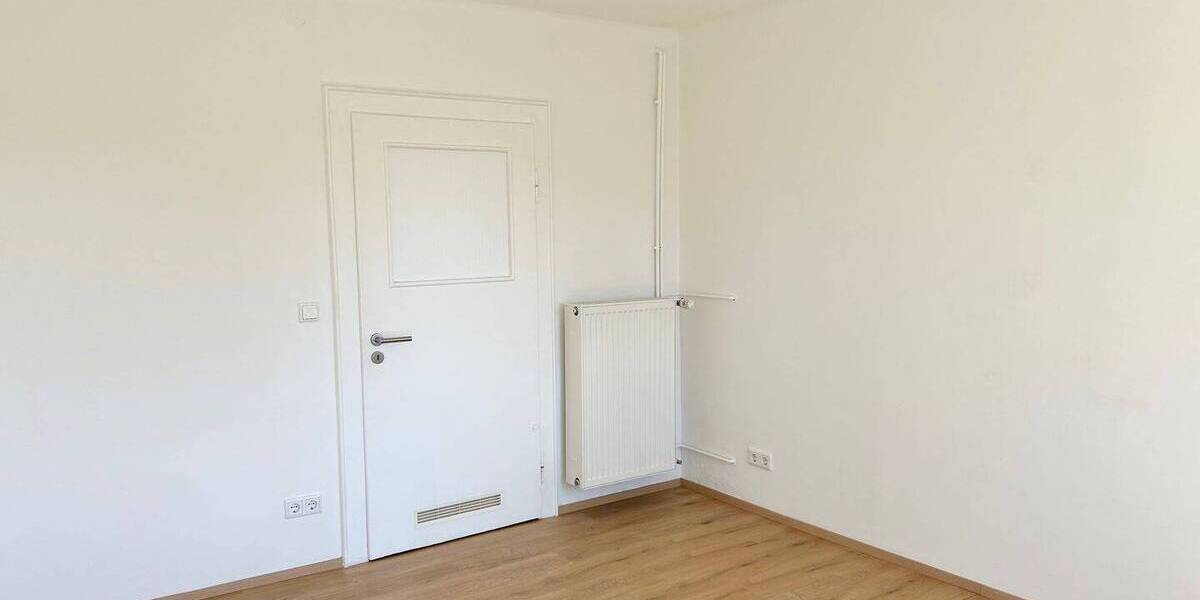 Etagenwohnung Nürnberg Laufamholz - 3 Zimmer, 68 m&sup2;, 1.100&euro; | Angebot:26433327